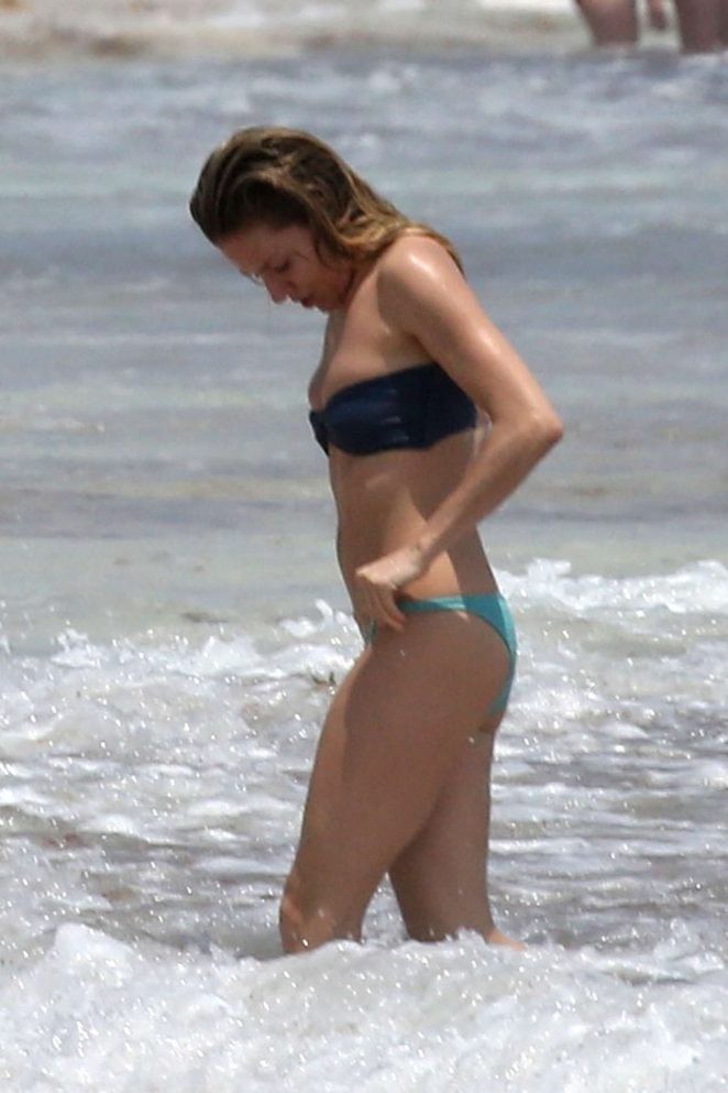 Sienna Millerın dalgalarla imtihanı! 