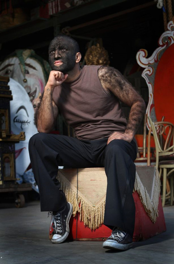 Dünyanın en kıllı adamı artık çok mutlu!